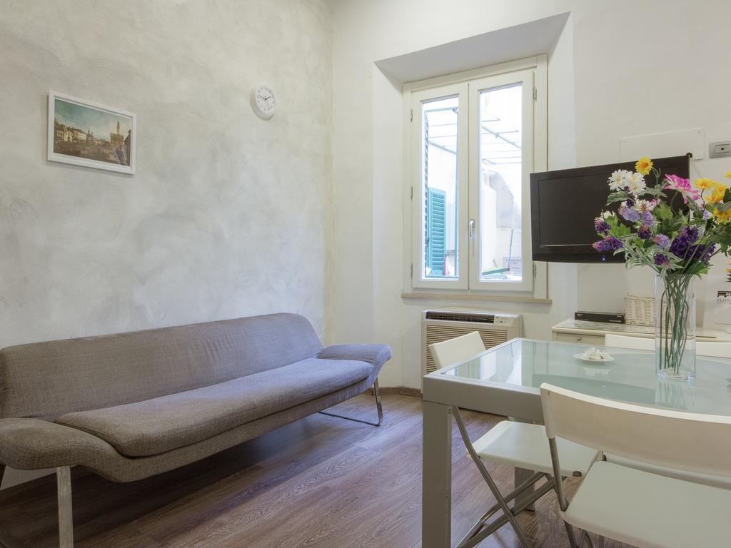 Piazza Pitti 2 Bedroom Apartamento *